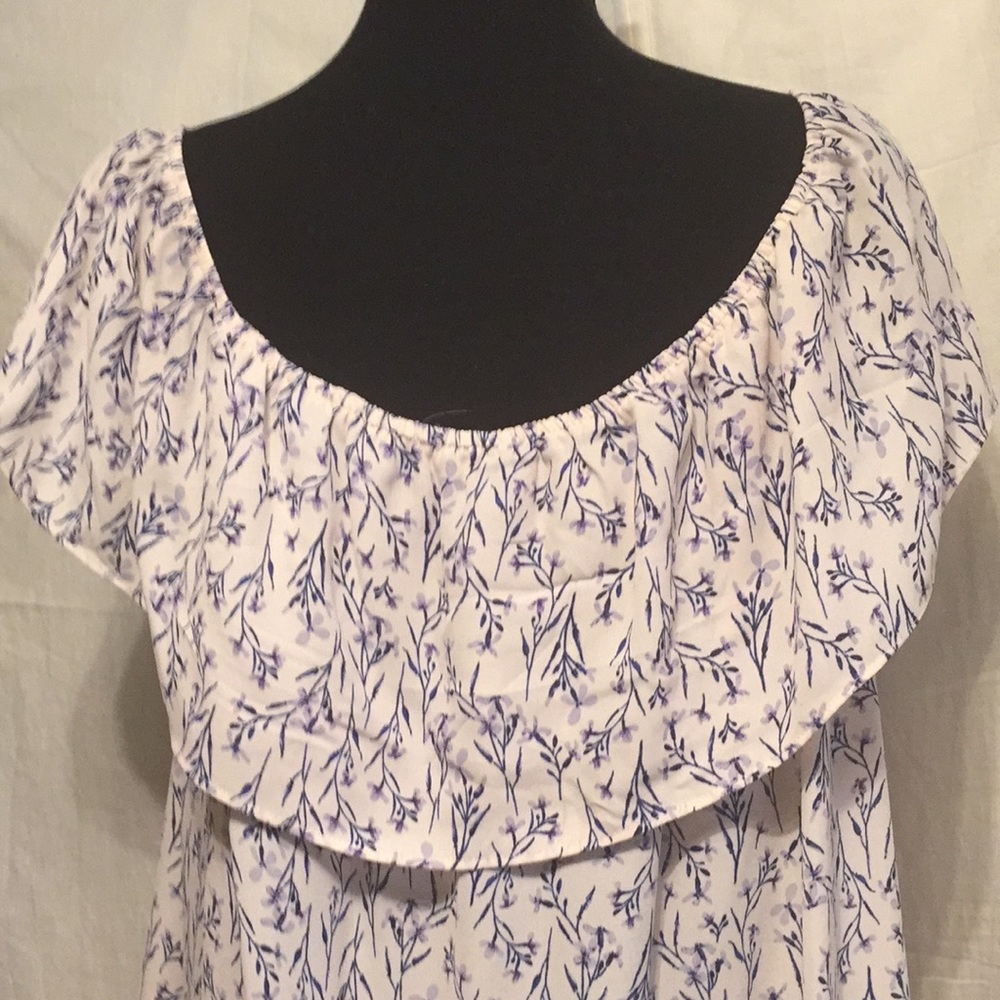 Blouse - Picture 4 of 8